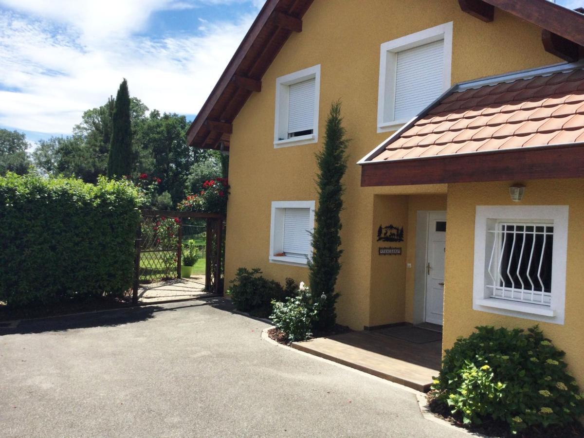 Location Chambres Le Panorama - Aeroport Geneve - Pays De Gex Chevry  Buitenkant foto
